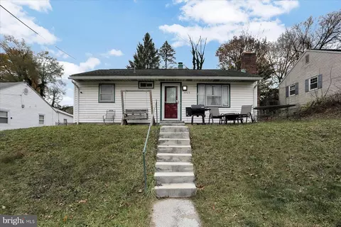 3965 Rauch St, Harrisburg, PA 17109