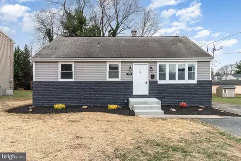 125 Evergreen St, Hummelstown, PA 17036
