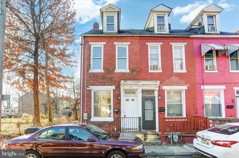 24 N Summit St, Harrisburg, PA 17103