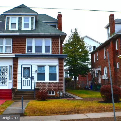 1105 N 17th St, Harrisburg, PA 17103