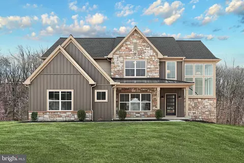 4490 Continental Dr, Harrisburg, PA 17112