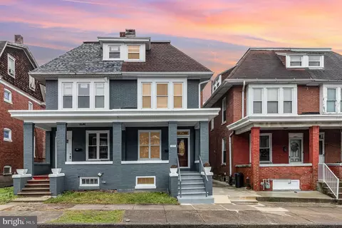 1713 Forster St, Harrisburg, PA 17103