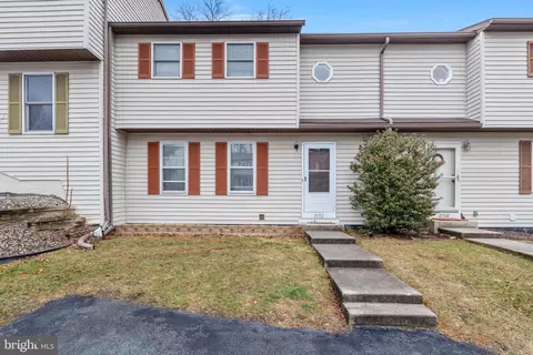 2702 Buxton Rd, Harrisburg, PA 17110