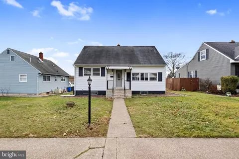 34 Oak Hill Dr, Middletown, PA 17057