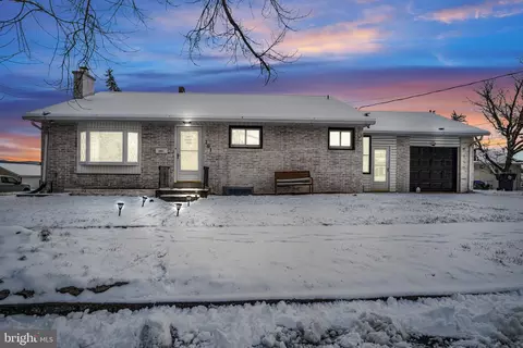 201 S St, Steelton, PA 17113
