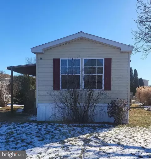 332 Waco Dr, Grantville, PA 17028
