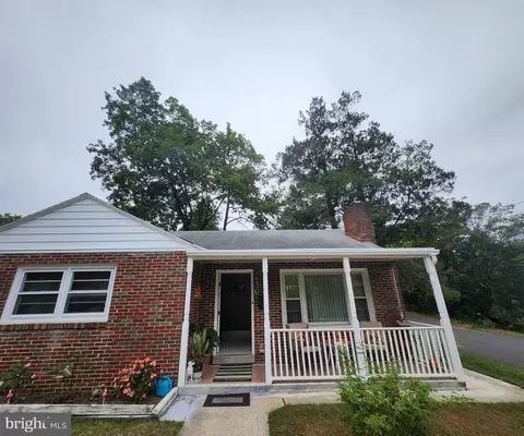 230 Park Ter, Harrisburg, PA 17111