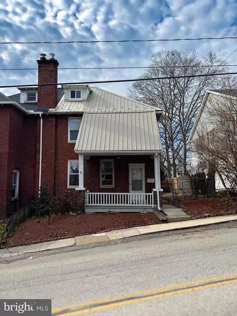 708 S 29th St, Harrisburg, PA 17111