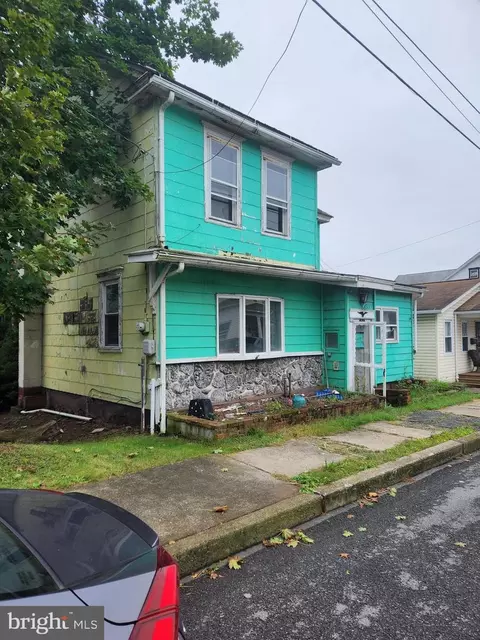 436 Julian St, Williamstown, PA 17098