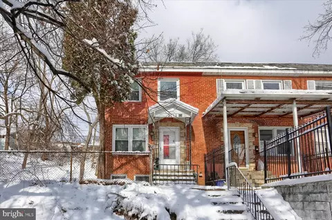 2116 Kensington St, Harrisburg, PA 17104