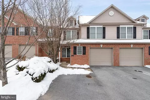 102 Brynfield Way, Harrisburg, PA 17112