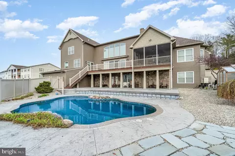 360 N 4th St, Halifax, PA 17032