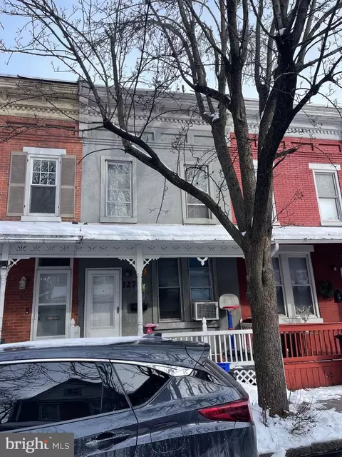 127 Hoerner St, Harrisburg, PA 17103