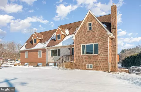 1417 Miller Rd, Dauphin, PA 17018