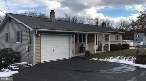 1760 N Union St, Middletown, PA 17057