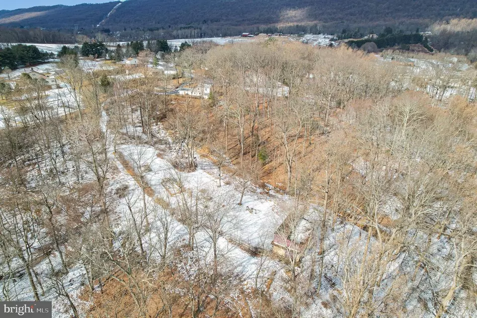 View/Area - 400 Holly Dr, Dauphin, PA 17018 photo 1 of 3