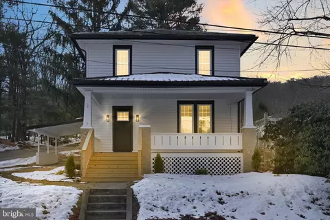 618 Park View Rd, Lykens, PA 17048