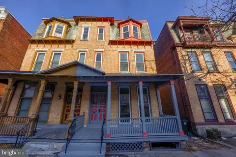 1621 Green St, Harrisburg, PA 17102