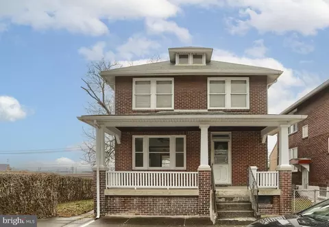 446 S 2nd St, Steelton, PA 17113