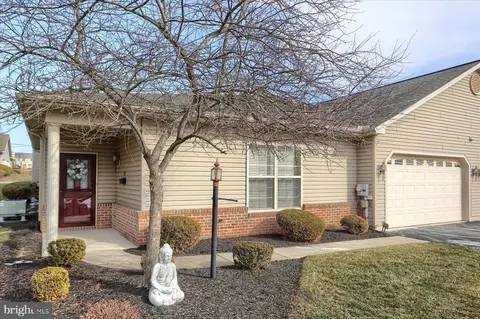 170 Meadowview Dr, Harrisburg, PA 17111