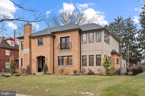 Exterior - 321 Elm Ave, Hershey, PA 17033 photo 2 of 4