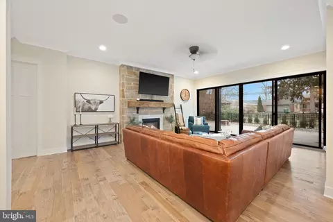 Living - 321 Elm Ave, Hershey, PA 17033 photo 3 of 3
