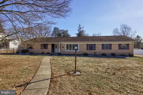 407 Harvey Rd, Hershey, PA 17033