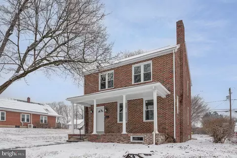116 Park St, Harrisburg, PA 17109