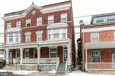 366 Pine St, Steelton, PA 17113
