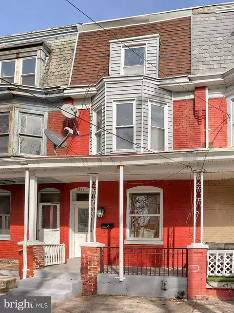 2249 Jefferson St, Harrisburg, PA 17110