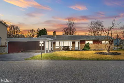 5343 Windsor Rd, Harrisburg, PA 17112