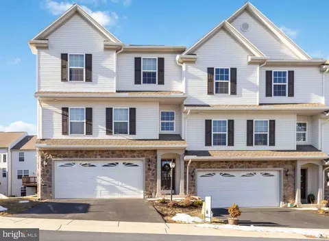 2312 Bartlett Rd, Harrisburg, PA 17110