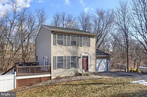 7728 Alden Dr, Harrisburg, PA 17112