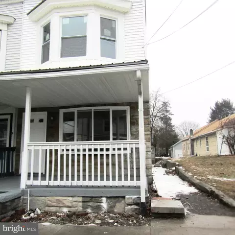 111 North St, Millersburg, PA 17061