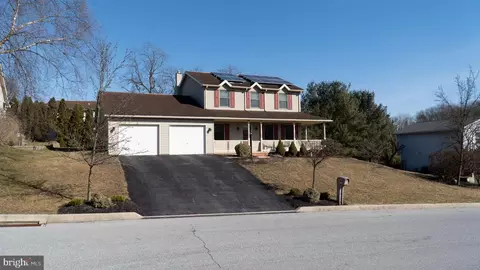 1115 Stoneybrook Dr, Harrisburg, PA 17111