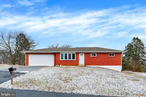 625 Fernando Dr, Harrisburg, PA 17111