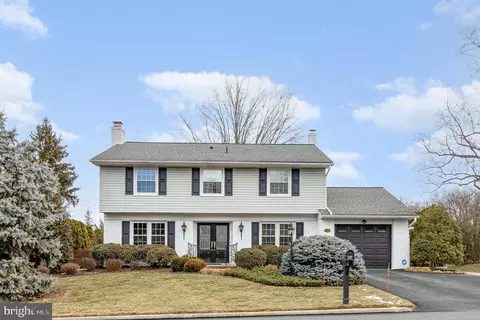 356 William Dr, Hershey, PA 17033