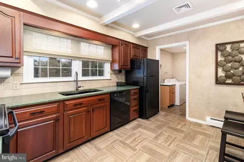 356 William Dr, Hershey, PA 17033 photo 8