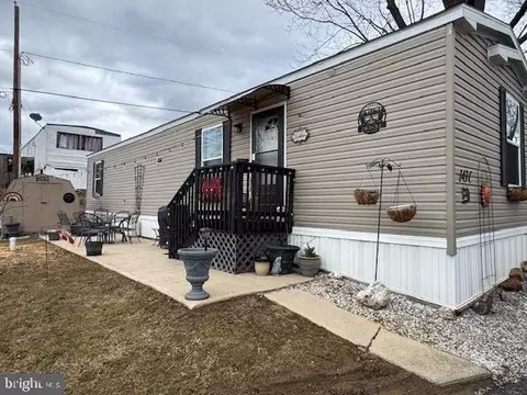 143 C Ln, Harrisburg, PA 17111