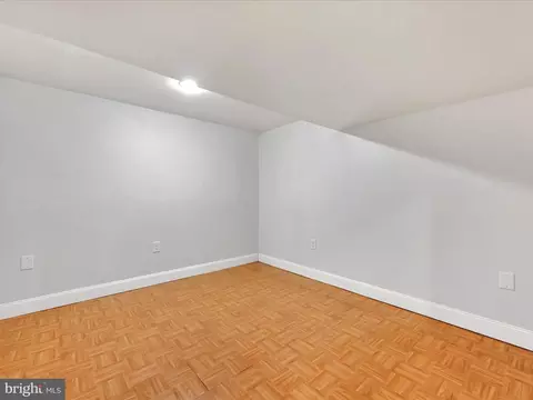 907 Beech Ave, Hershey, PA 17033 photo 38