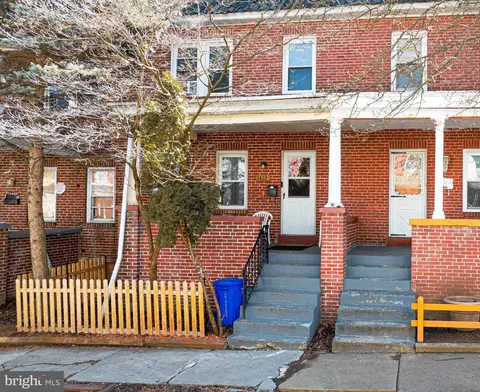 1427 Naudain St, Harrisburg, PA 17104