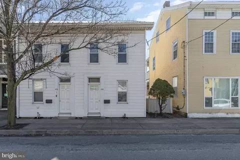 438 Union St, Millersburg, PA 17061