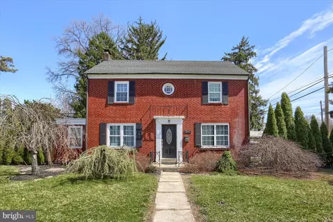 3105 Hoffman St, Harrisburg, PA 17110