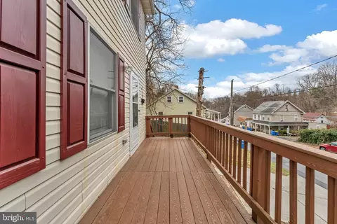 816 Mohn St, Harrisburg, PA 17113