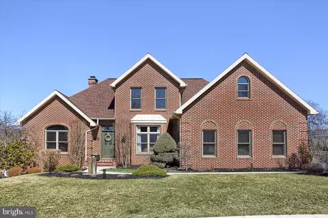 4978 Farmington Rd, Harrisburg, PA 17112