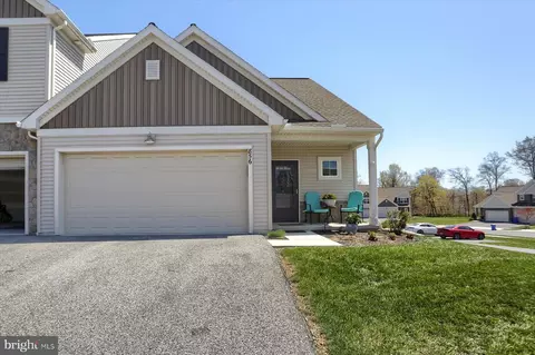 856 Anthony Dr, Harrisburg, PA 17111