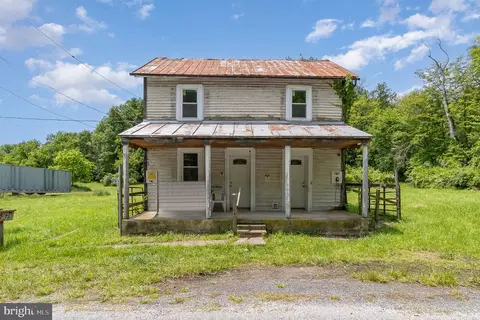 1071 Manada Bottom Rd, Harrisburg, PA 17112