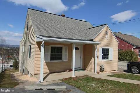 8150 Chambers Hill Rd, Harrisburg, PA 17111