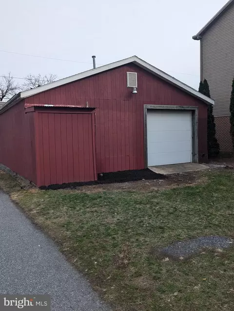 24 Wetzel St, Highspire, PA 17034