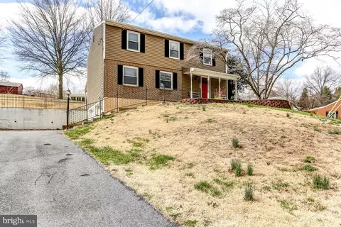 473 Lumber St, Middletown, PA 17057